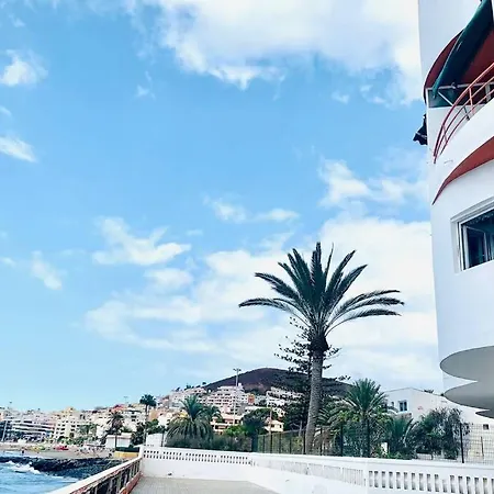 Theatre Box: Ocean Balcony & Stairs To The Sea Apartment Arona (Tenerife)